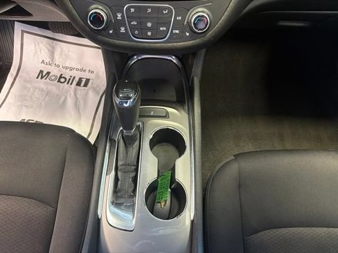 Used 2019 Chevrolet Malibu LT FWD image 30
