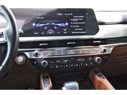 Certified 2024 Kia Telluride SX Prestige X-Line AWD/4WD image 27