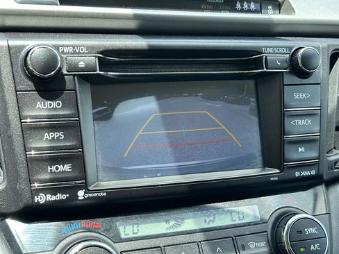 Used 2018 Toyota RAV4 XLE w/ Plus Extra Value Package FWD image 20