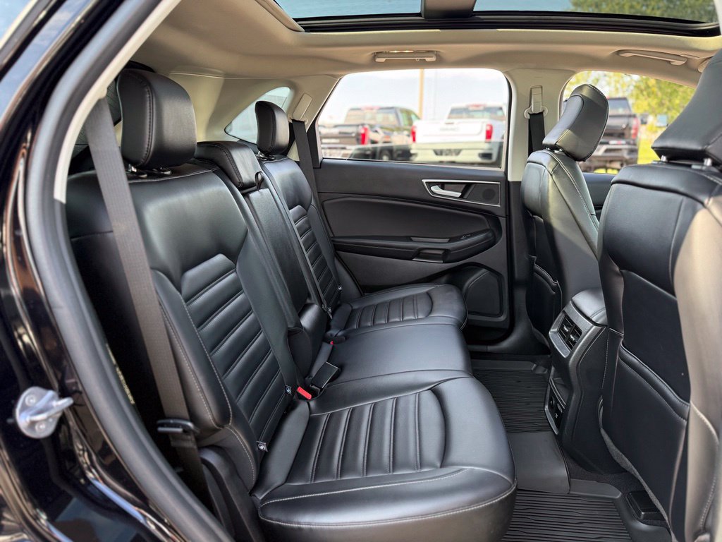 Used 2024 Ford Edge SEL w/ Convenience Package AWD/4WD image 17