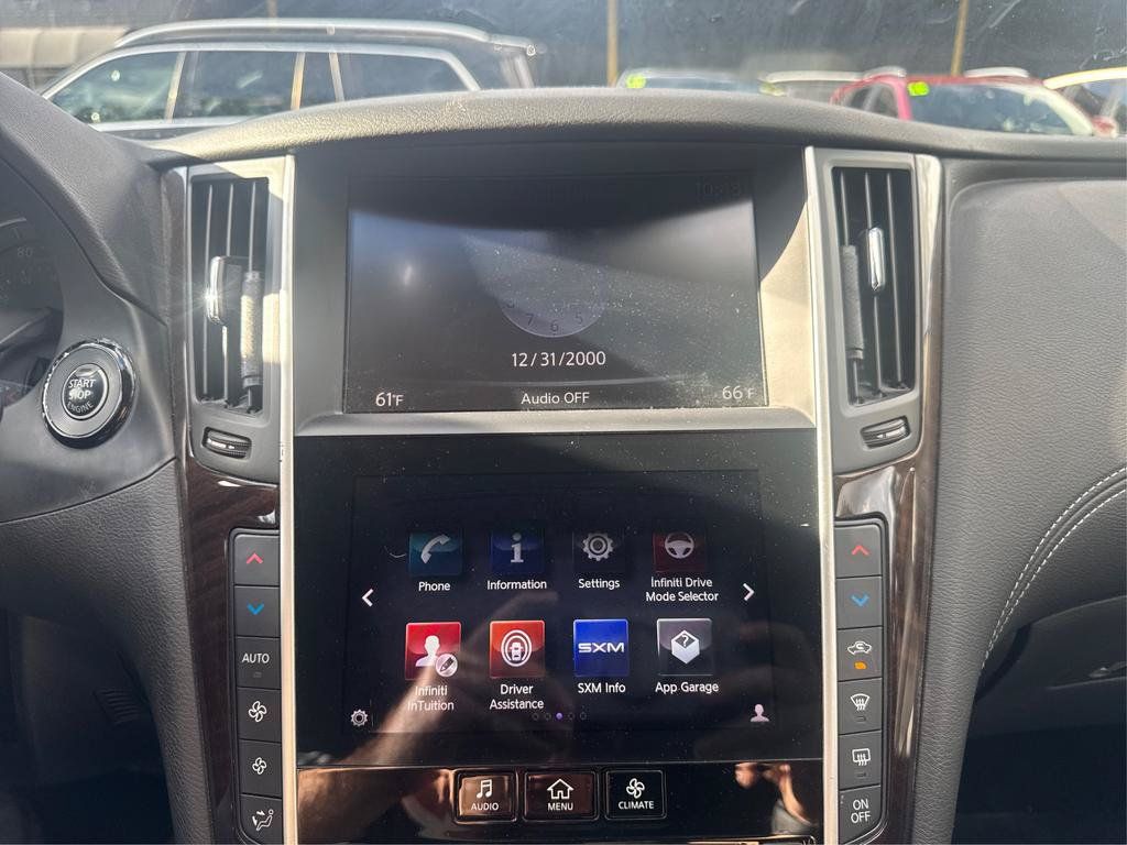 Used 2019 INFINITI Q50 Luxe RWD image 12