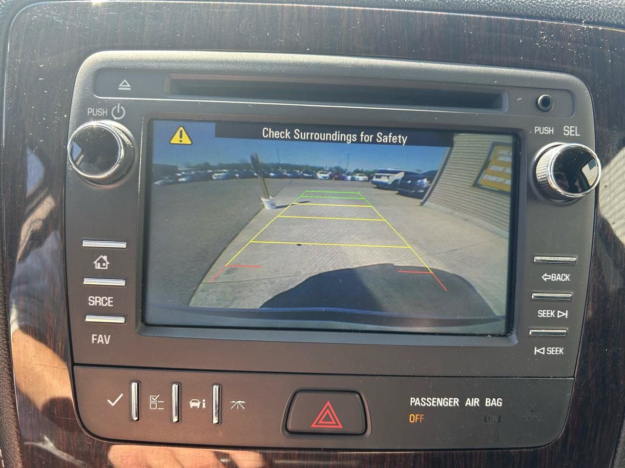 Used 2017 Chevrolet Traverse LT w/ Style and Technology Package FWD image 25