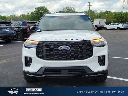 New 2026 Ford Explorer ST-Line AWD/4WD image 2