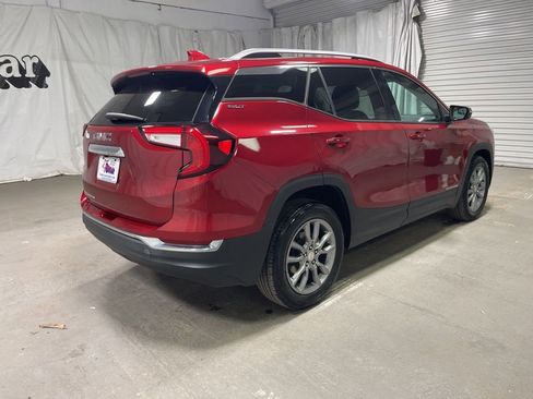 Used 2022 GMC Terrain SLT FWD image 7
