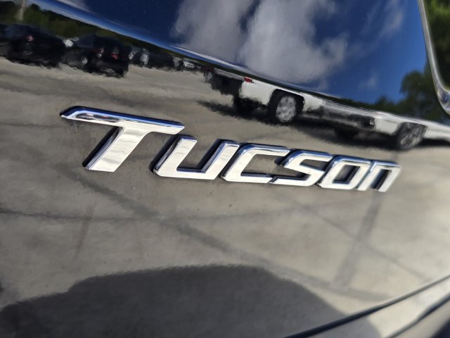 Used 2023 Hyundai Tucson Limited FWD image 14