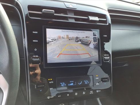 Used 2024 Hyundai Santa Cruz SEL image 10