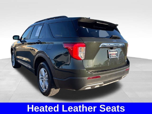 Used 2023 Ford Explorer XLT w/ Equipment Group 202A AWD/4WD image 3