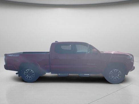 Used 2023 Toyota Tacoma TRD Sport w/ TRD Premium Sport Package AWD/4WD image 6