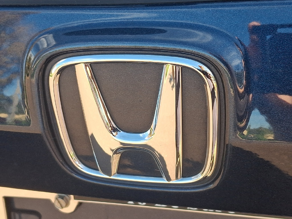 Used 2025 Honda CR-V LX image 29