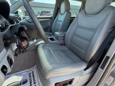 Used 2004 Porsche Cayenne S AWD/4WD image 21