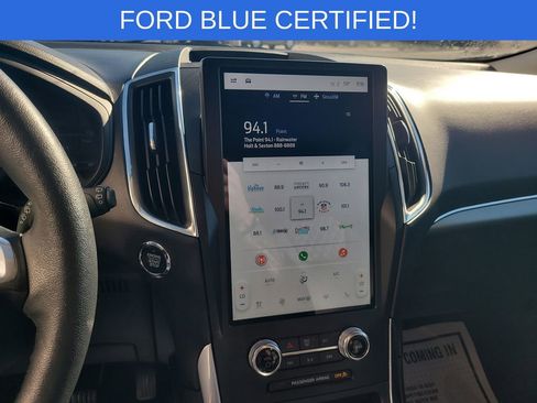 Certified 2024 Ford Edge Titanium image 18