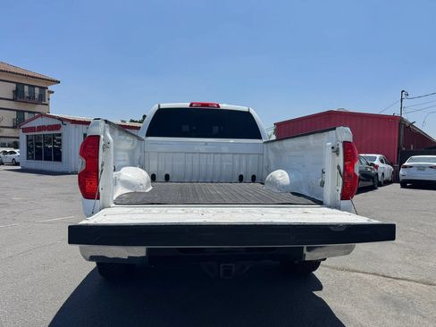 Used 2015 Toyota Tundra SR5 RWD image 7