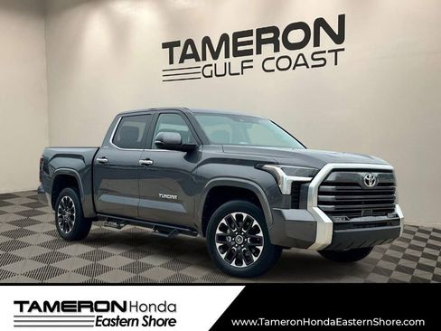 Used 2024 Toyota Tundra Limited w/ Power Package AWD/4WD image 1