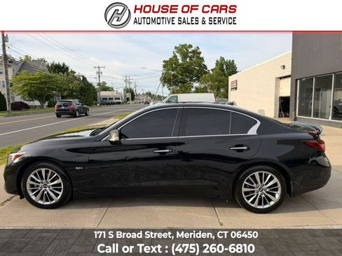 Used 2018 INFINITI Q50 Luxe w/ Sensory Package (Luxe) AWD/4WD image 8