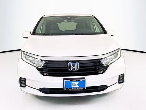 Used 2023 Honda Odyssey EX-L image 2