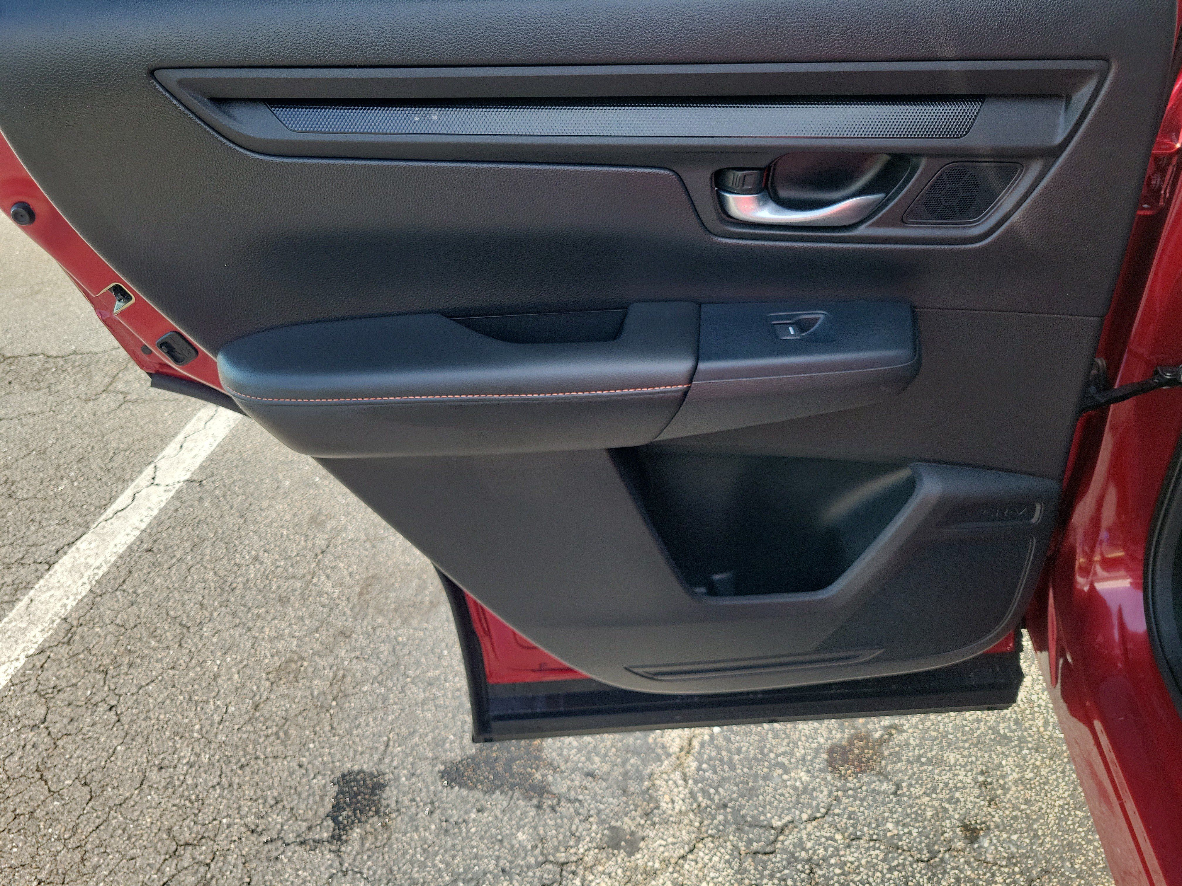 Used 2025 Honda CR-V Sport-L image 17