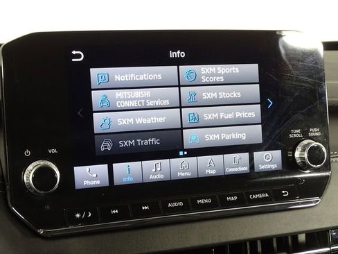 Used 2024 Mitsubishi Outlander SE image 31