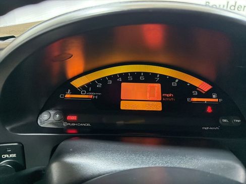 Used 2001 Honda S2000 image 19