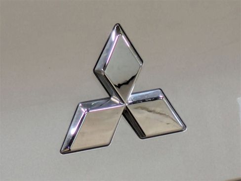 Used 2022 Mitsubishi Outlander ES image 9