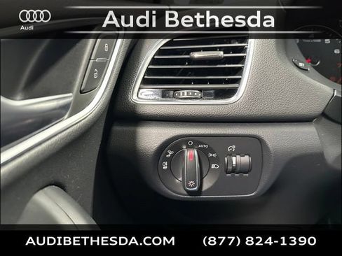 Used 2016 Audi Q3 2.0T Premium Plus w/ Technology Package AWD/4WD image 15