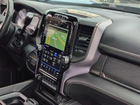 Used 2020 RAM 3500 Limited image 32