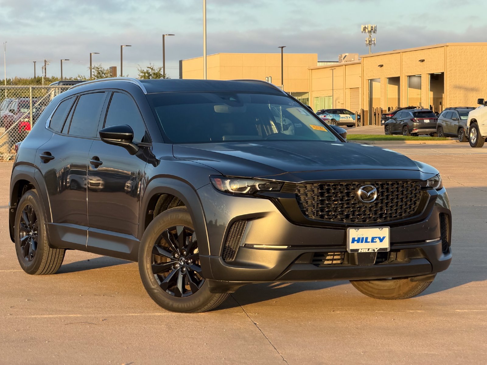 Used 2024 MAZDA CX-50 AWD 2.5 S w/ Select Package image 2