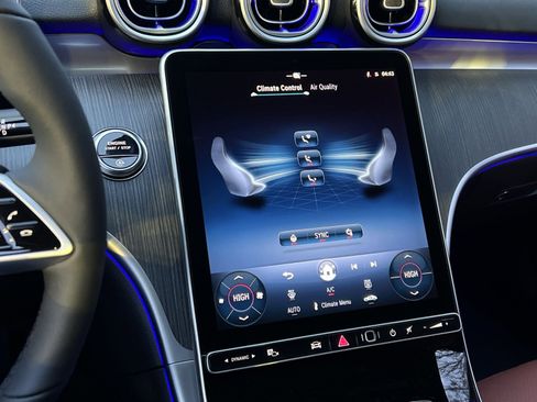 New 2026 Mercedes-Benz C 300 4MATIC Sedan image 19