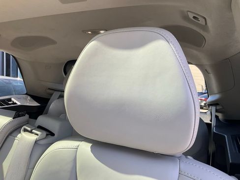 Used 2023 Volvo XC90 T8 Ultimate w/ Lounge Package AWD/4WD image 36
