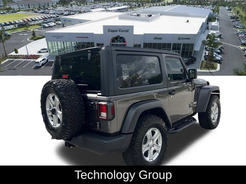 Used 2021 Jeep Wrangler Sport AWD/4WD image 5