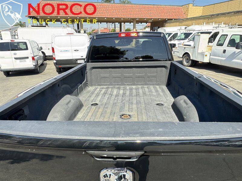 Used 2024 RAM 3500 Big Horn AWD/4WD image 7