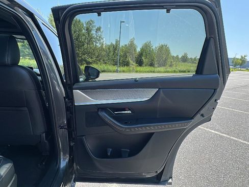 Certified 2024 MAZDA CX-90 Plug-In Hybrid w/ Premium Plus image 21