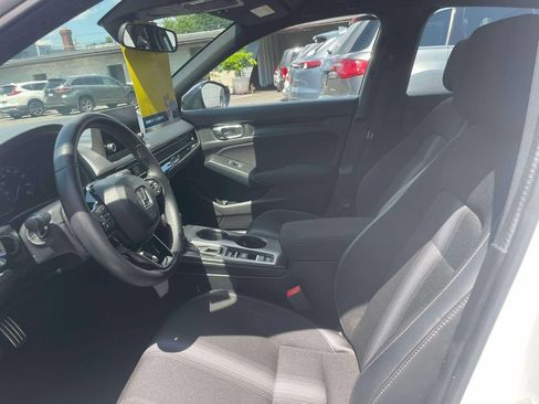 Used 2025 Honda Civic Sport image 15