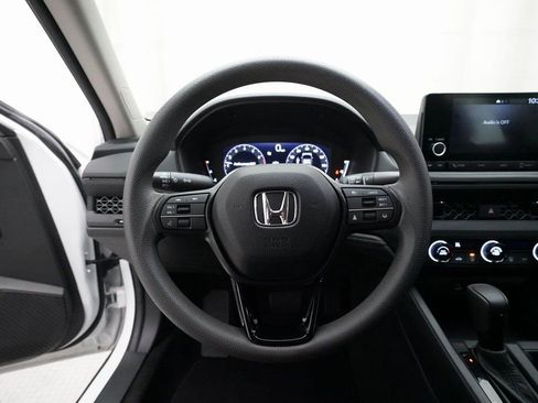 Used 2023 Honda Accord LX image 4