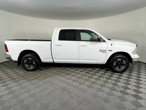 Used 2020 RAM 1500 Classic SLT image 5