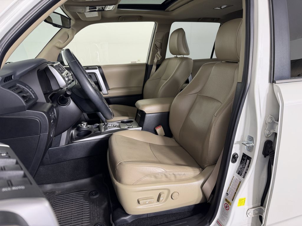 Used 2018 Toyota 4Runner Limited AWD/4WD image 16