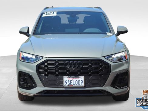 Certified 2025 Audi Q5 e Premium Plus w/ Premium Plus Package AWD/4WD image 2