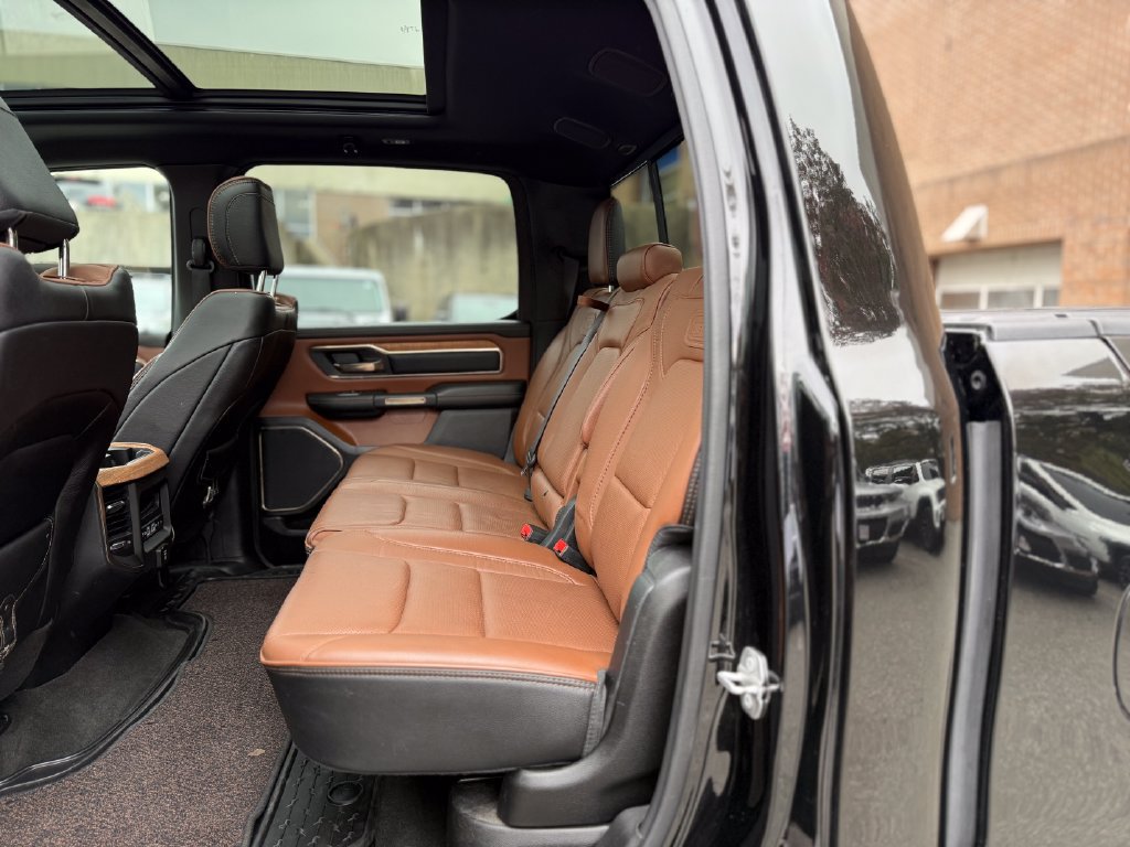Used 2022 RAM 1500 Limited AWD/4WD image 30