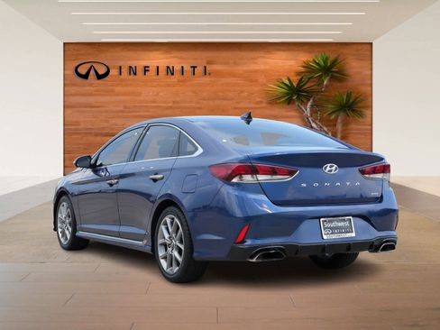 Used 2018 Hyundai Sonata Sport image 5