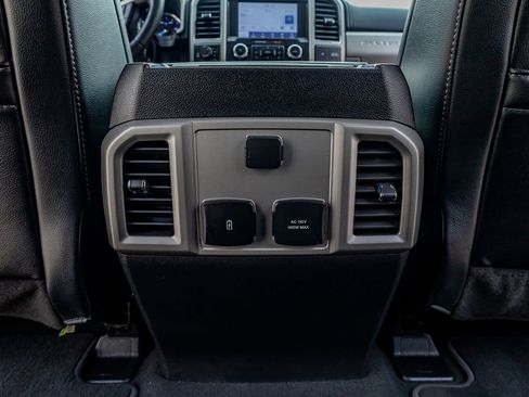 Used 2021 Ford F250 Lariat w/ Lariat Ultimate Package image 32