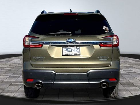 Used 2023 Subaru Ascent Limited AWD/4WD image 5