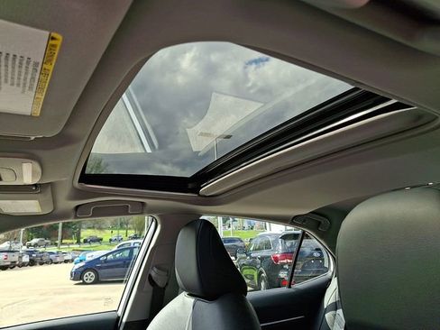 Used 2023 Toyota Camry XLE w/ Navigation Package image 15