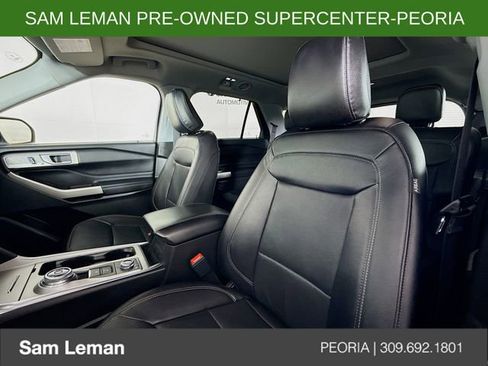 Used 2023 Ford Explorer Limited w/ Equipment Group 301A image 22