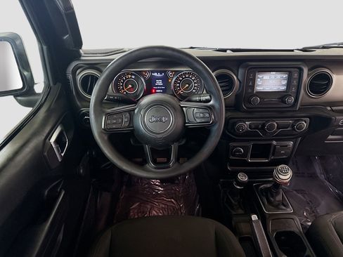 Used 2019 Jeep Wrangler Sport image 17