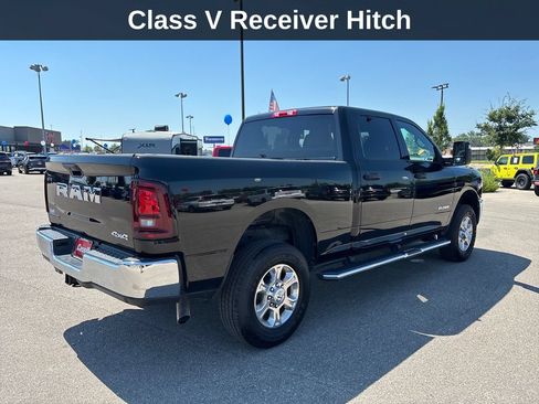 Used 2026 RAM 2500 Big Horn AWD/4WD image 13