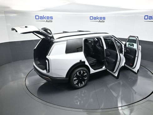 New 2027 Kia Telluride S w/ Towing Package FWD image 62