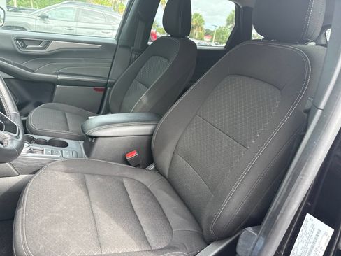 Used 2024 Ford Escape Active AWD/4WD image 15
