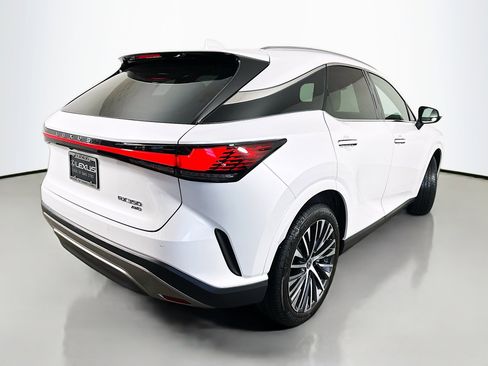 Used 2023 Lexus RX 350 Premium Plus w/ Accessory Package (Z1) image 7