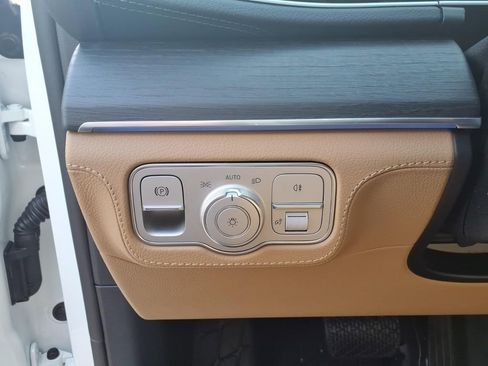 New 2026 Mercedes-Benz GLE 450 4MATIC image 17