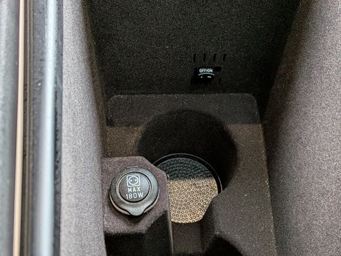 Used 2022 Maserati Levante GT image 35