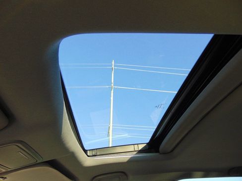 Used 2017 Honda Pilot EX-L image 19